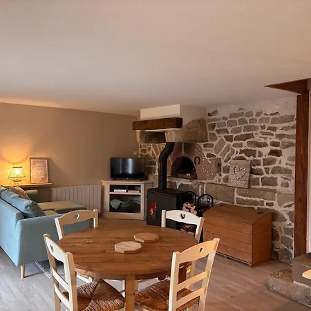 De La Forge Au Valdajol Maison De Caractère Hébergement de vacances