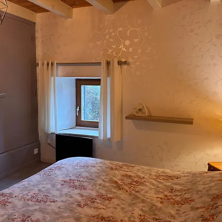 De La Forge Au Valdajol Maison De Caractère Hébergement de vacances *